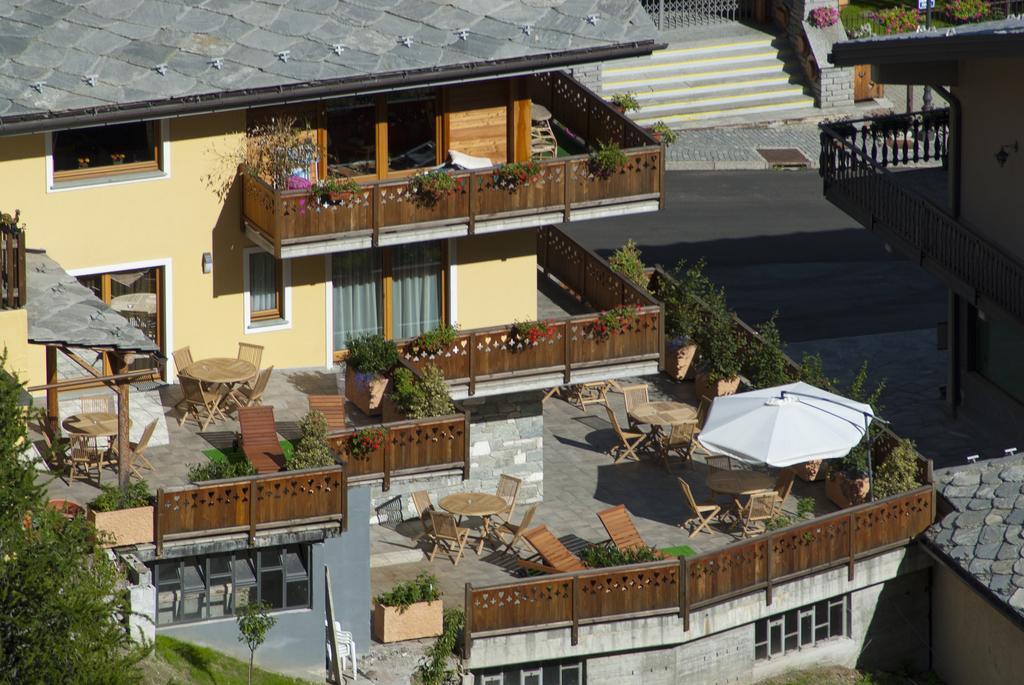 Hotel Miramonti à Valtournenche Extérieur photo
